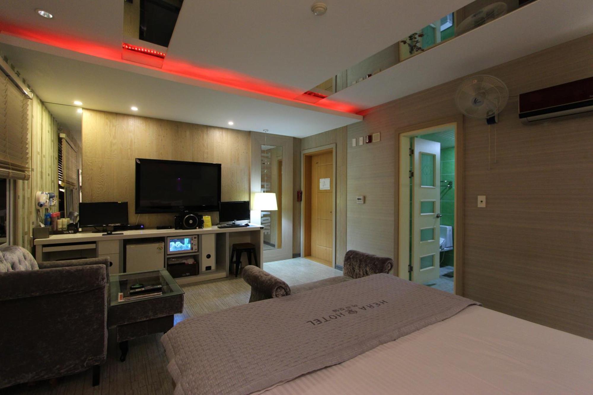 Hera Hotel Тэгу Номер фото
