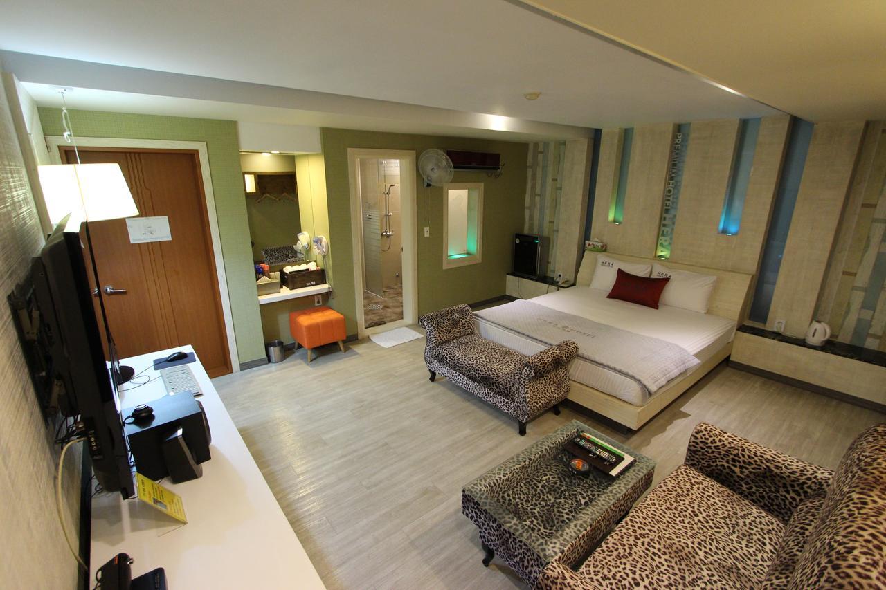 Hera Hotel Тэгу Экстерьер фото