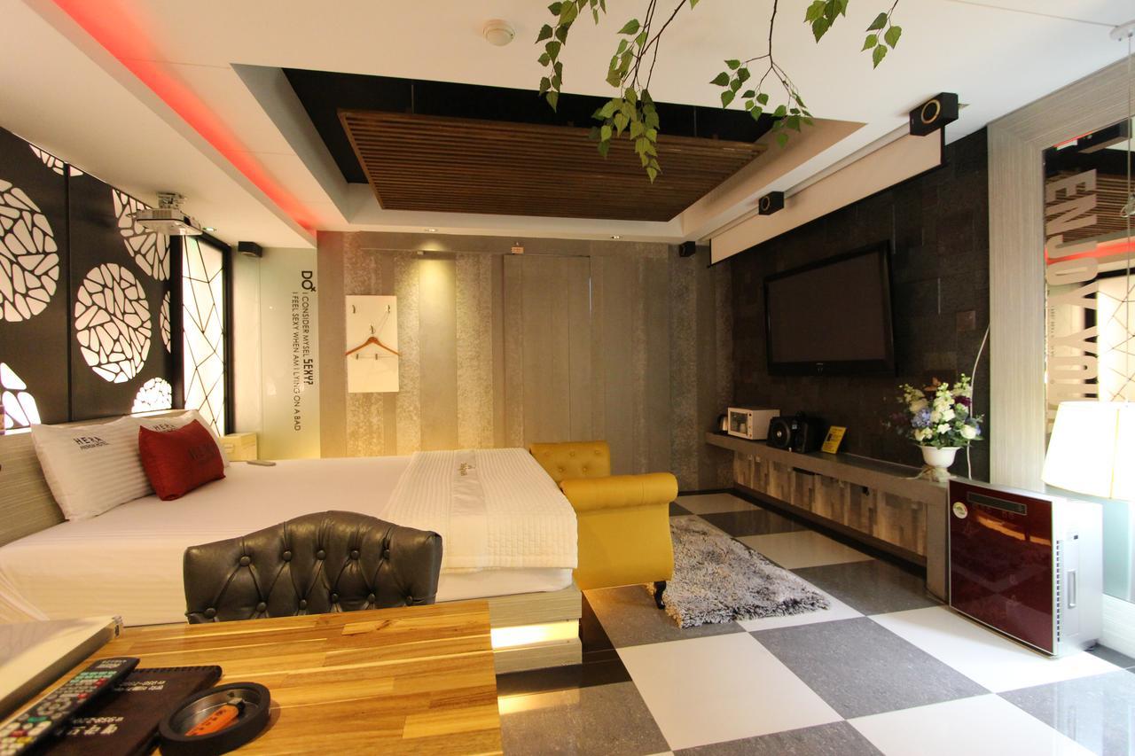 Hera Hotel Тэгу Экстерьер фото