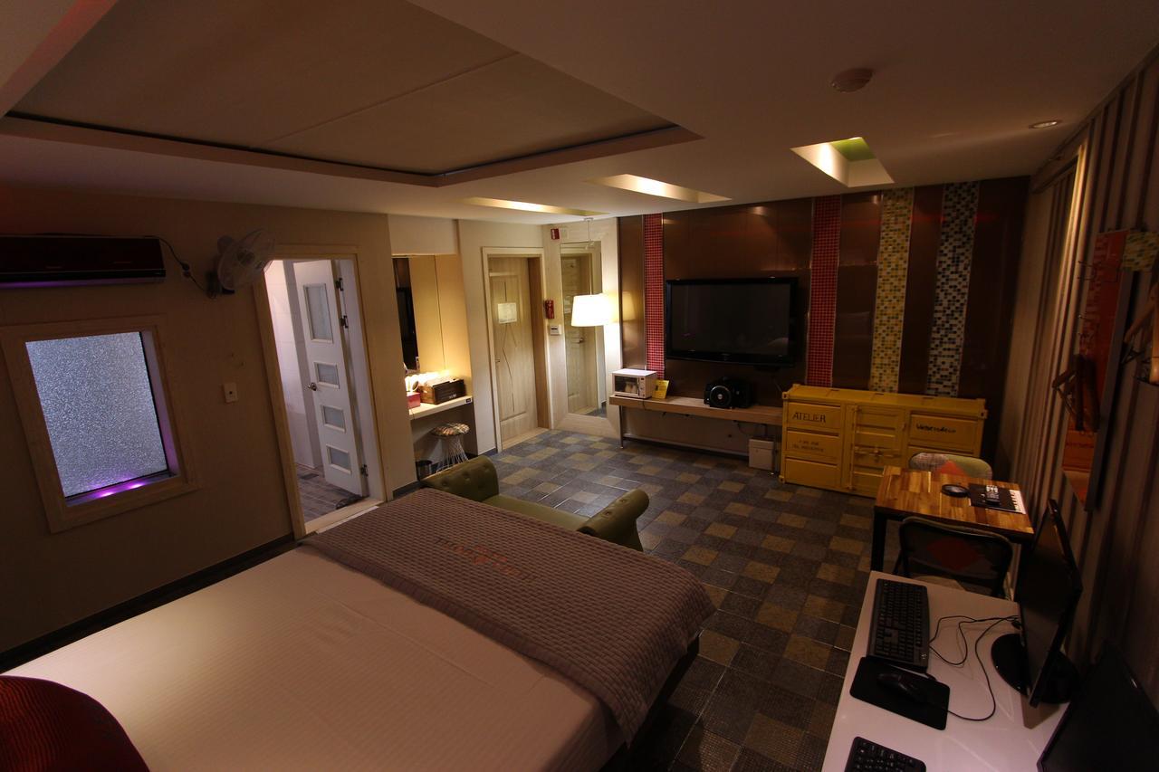 Hera Hotel Тэгу Экстерьер фото